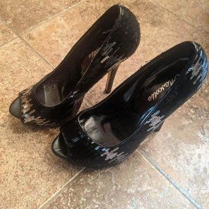 Mascotte Black and Silver High Heels.